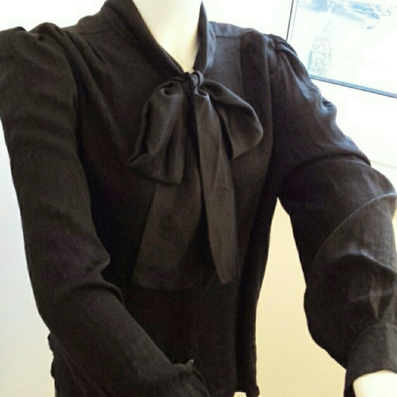 Werner Graumann Tops - Vintage PlusSize Silk Blouse (offers welcome)